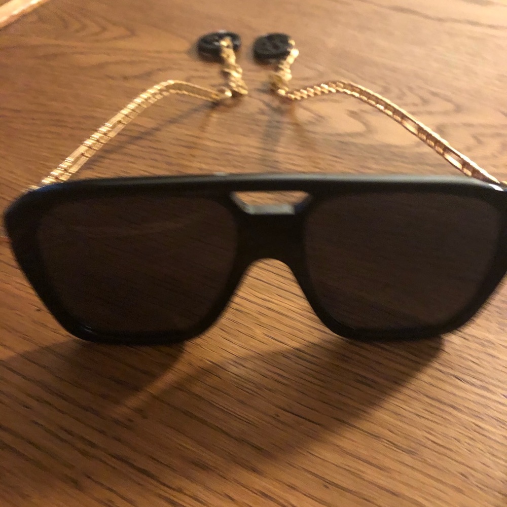 Designer Sun glasses - Hot new style